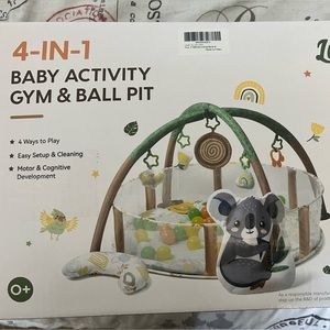 Baby activity gym